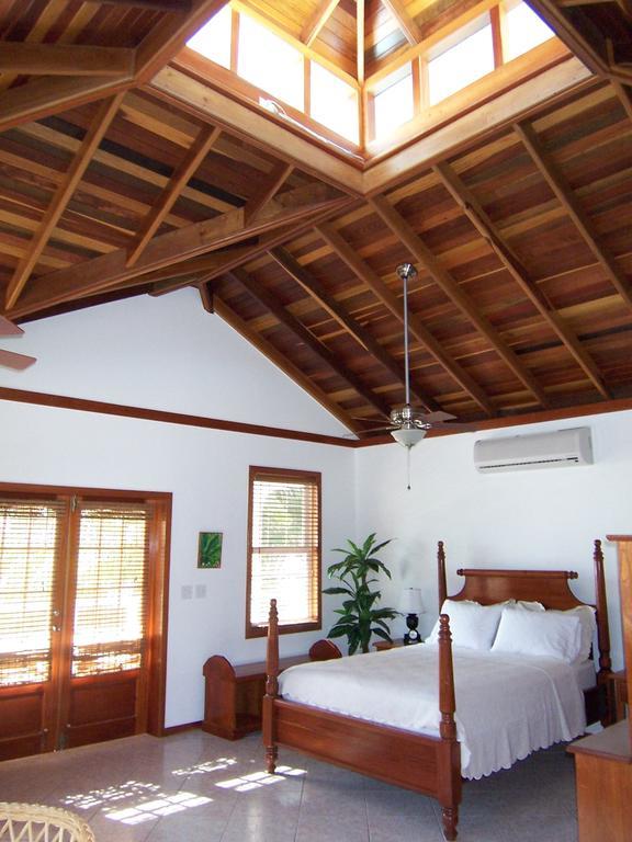 Cocotal Inn And Cabanas San Pedro  Extérieur photo